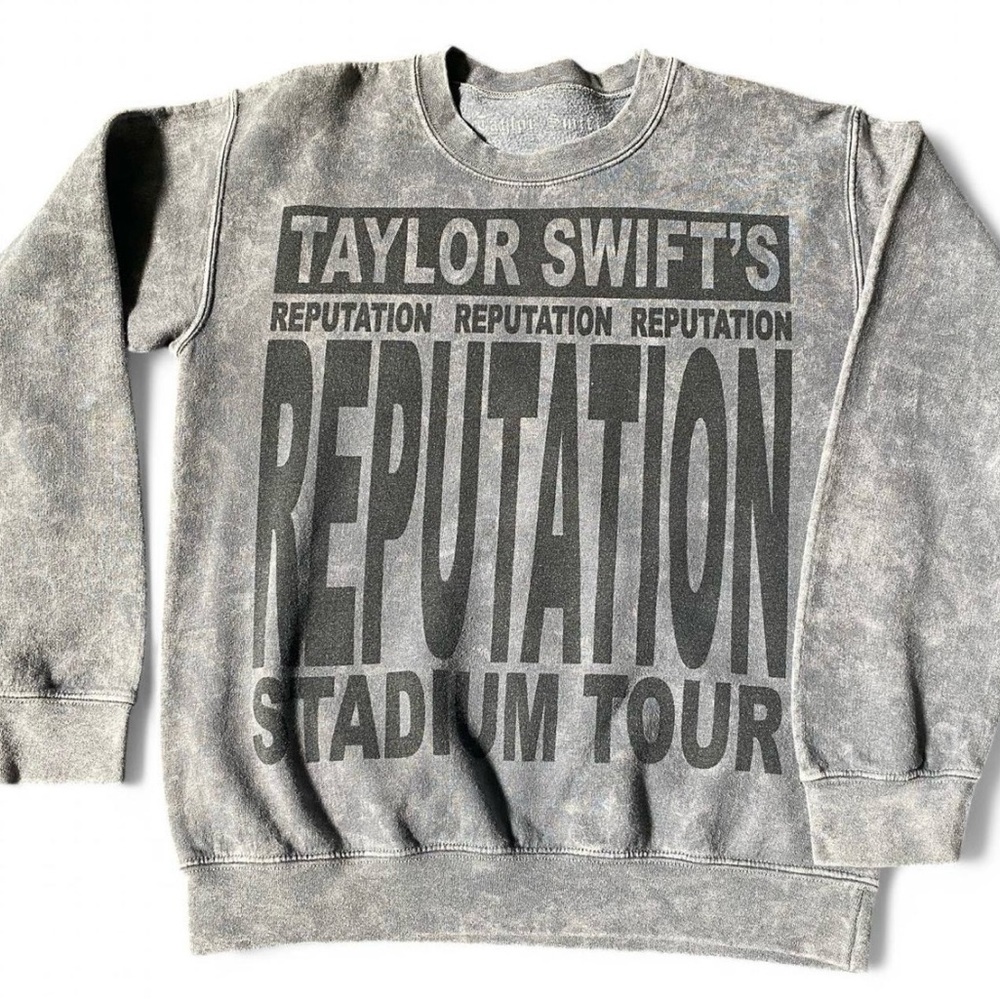 Taylor Swift Reputation Stadium Tour Crewneck